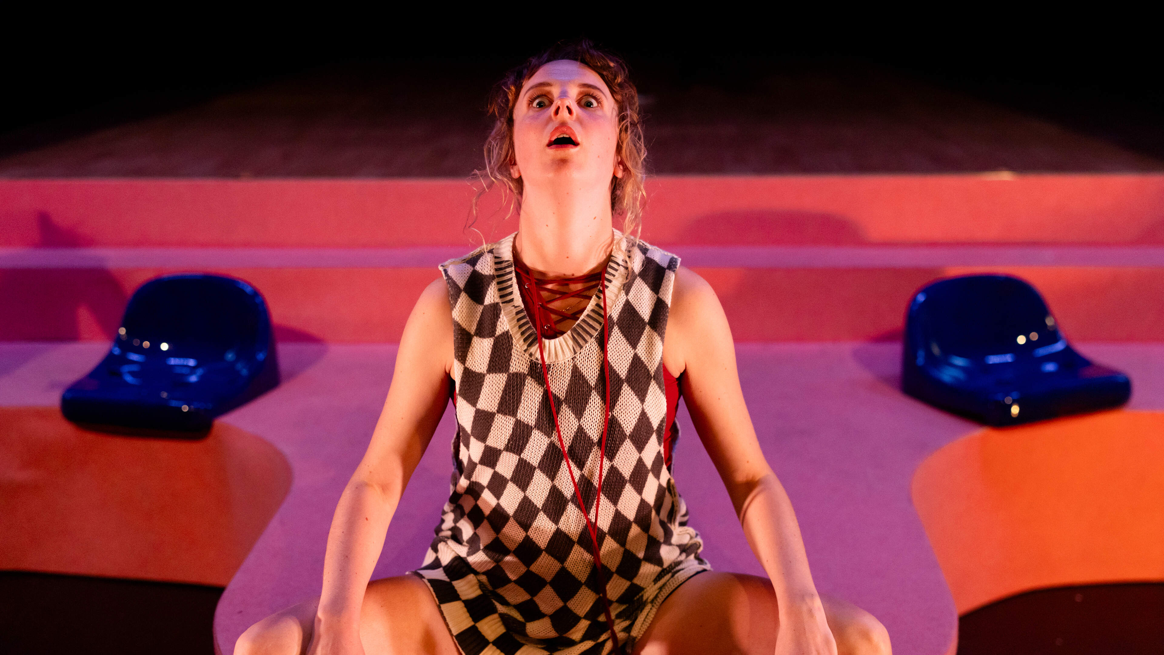 ‘Bowling Buffalo’ van Compagnie Cecilia en Daan Borloo is een voltreffer, om meer dan een reden ★★★★☆