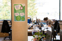 Bij Bio Base Europe Pilot Plant in Gent spreekt zo’n kwart van de medewerkers geen Nederlands. 