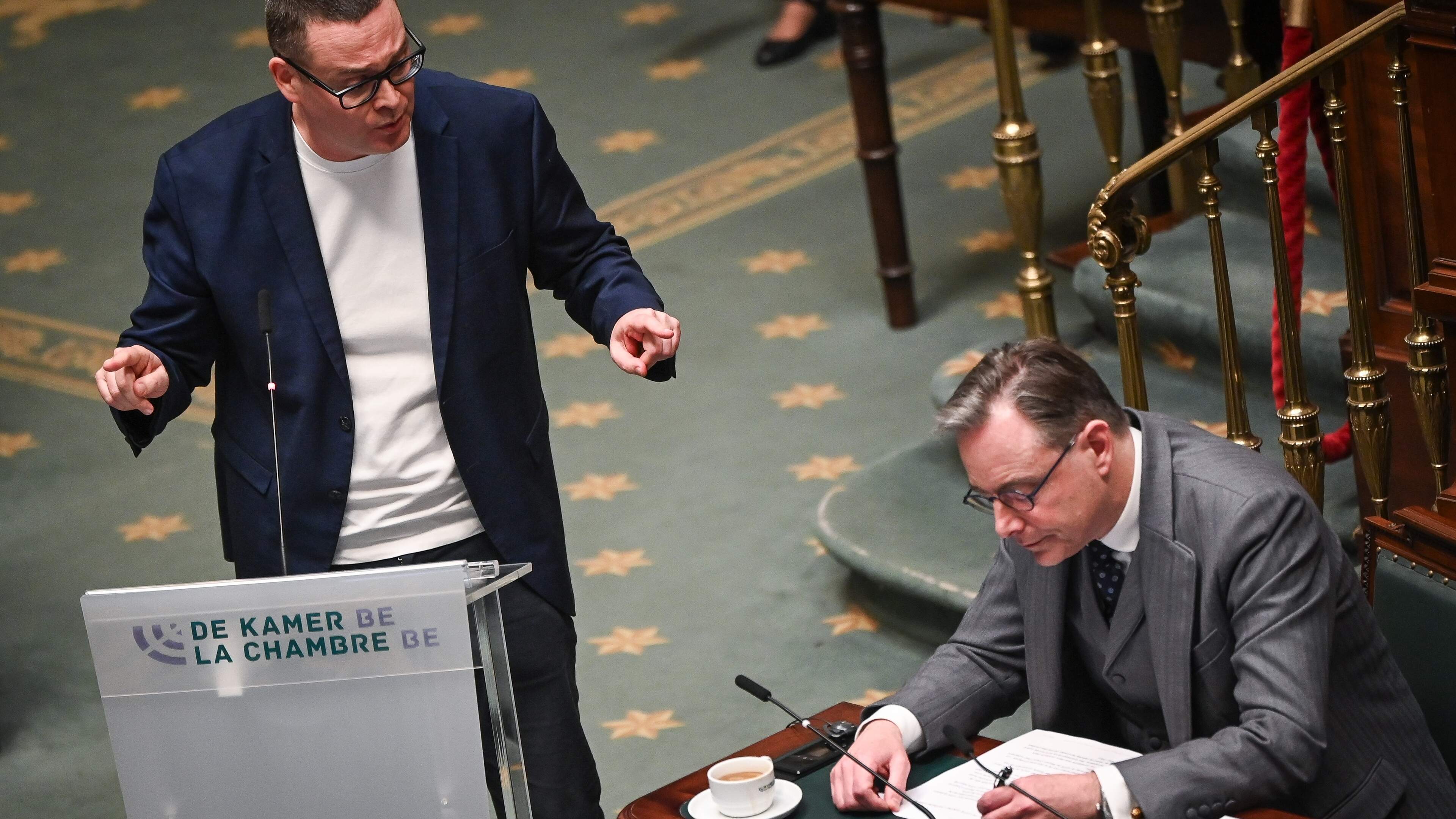 Protest tegen regering-De Wever groeit: PTB-PVDA op koers om grootste partij van Brussel te worden