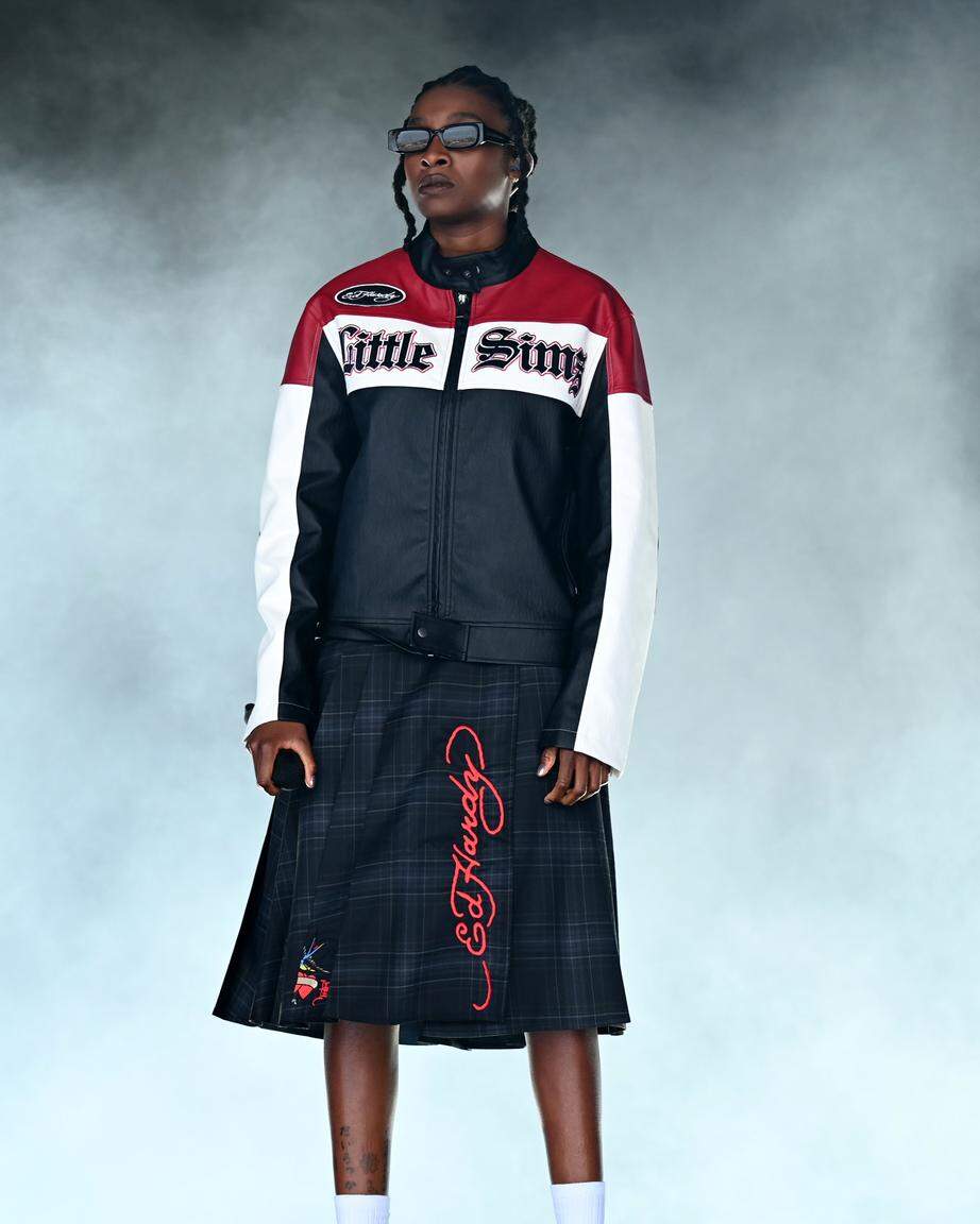 GLASTONBURY, ENGLAND - JUNE 29: Little Simz performs on stage during day four of Glastonbury Festival 2024 at Worthy Farm, Pilton on June 29, 2024 in Glastonbury, England. Founded by Michael Eavis in 1970, Glastonbury Festival features around 3,000 performances across over 80 stages. Renowned for its vibrant atmosphere and iconic Pyramid Stage, the festival offers a diverse lineup of music and arts, embodying a spirit of community, creativity, and environmental consciousness. (Photo by Joe Maher/Getty Images)