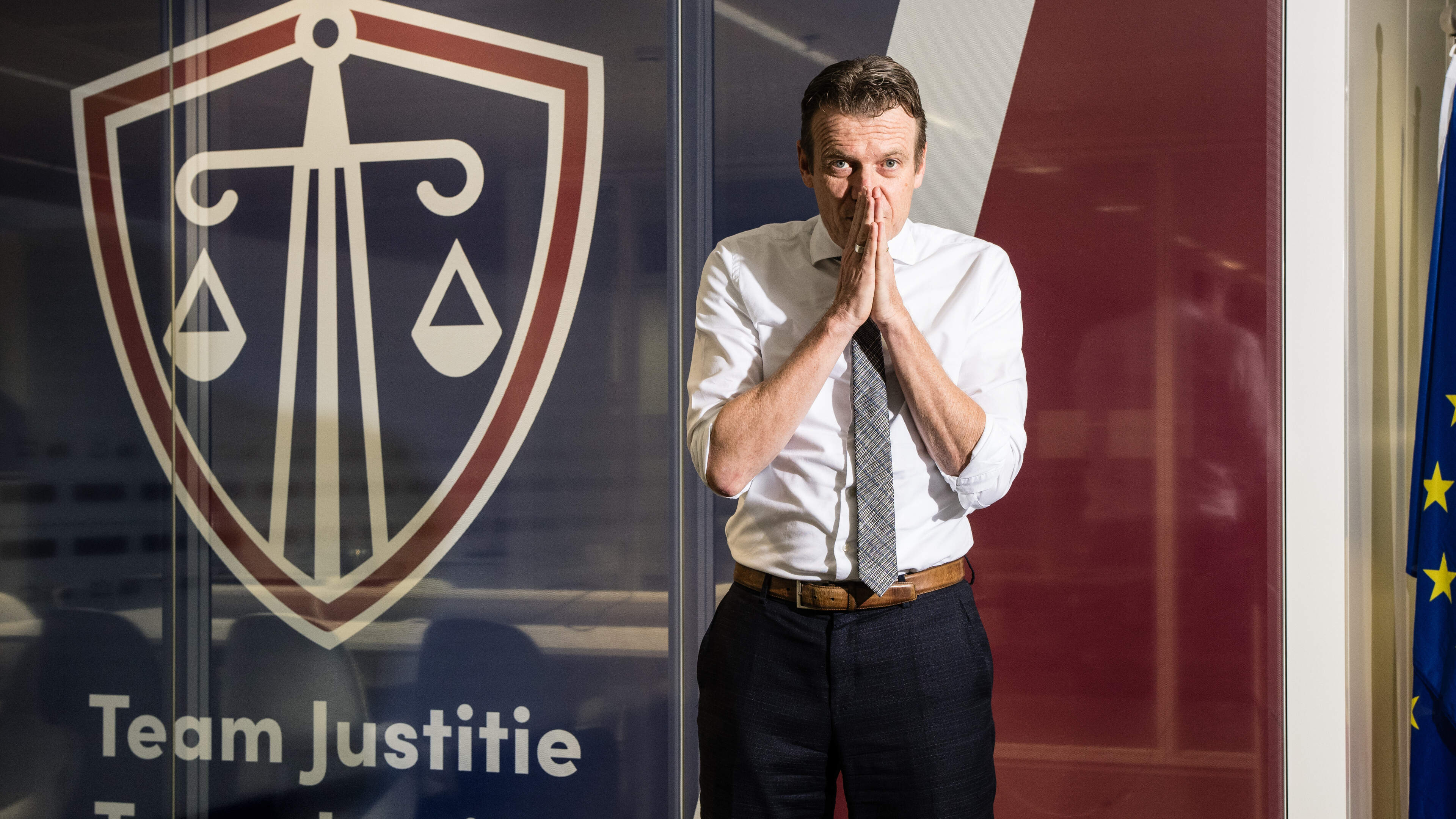 Paul Van Tigchelt verlaat de politiek voor sector die hij hervormde:  “Een minister uit het werkveld is een meerwaarde. Maar die mag dan niet terug naar dat werkveld?”