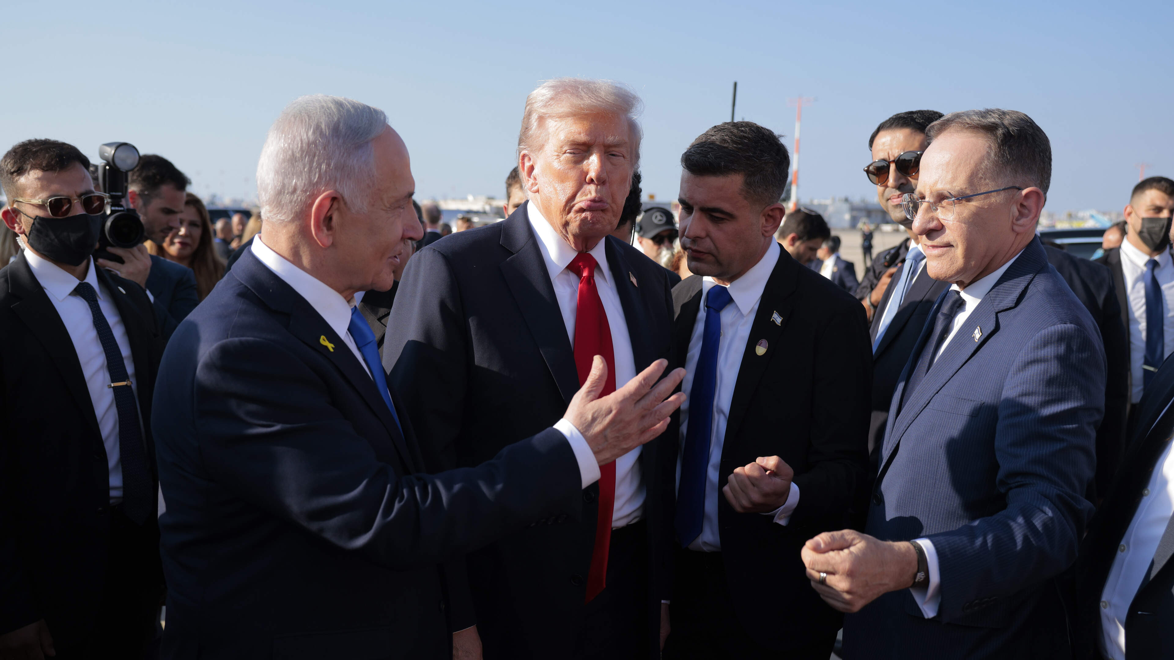 Israël zit met een kater na Trumps scheldpartij maar zet vernietiging van Libanon voort
