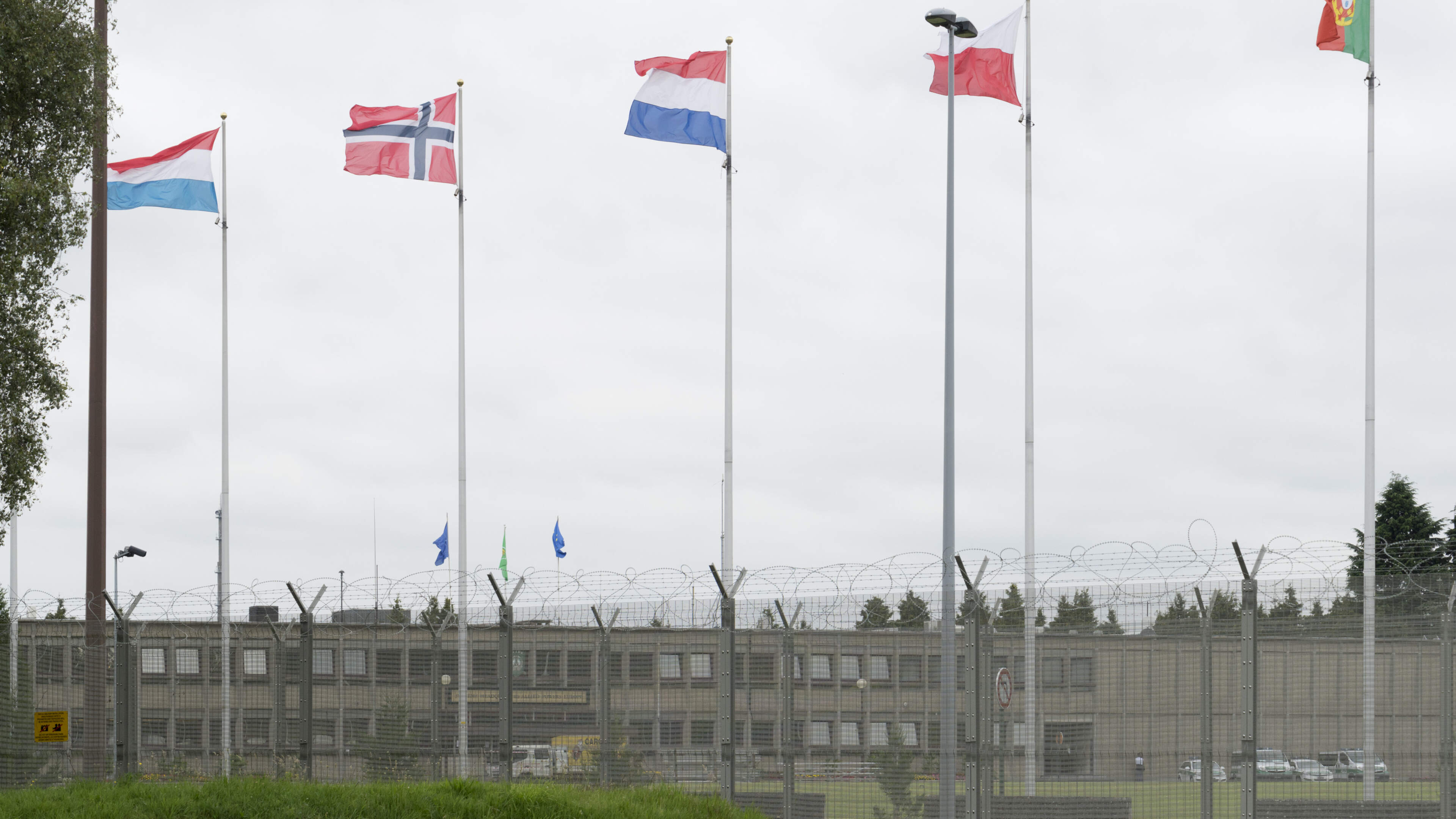 Opgepakte Canadese Navo-stagiaire, die ook bij Europees ruimteagentschap werkte, zou wel degelijk verdacht worden van spionage voor China