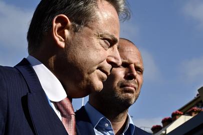 Premier De Wever en minister Francken (archiefbeeld).