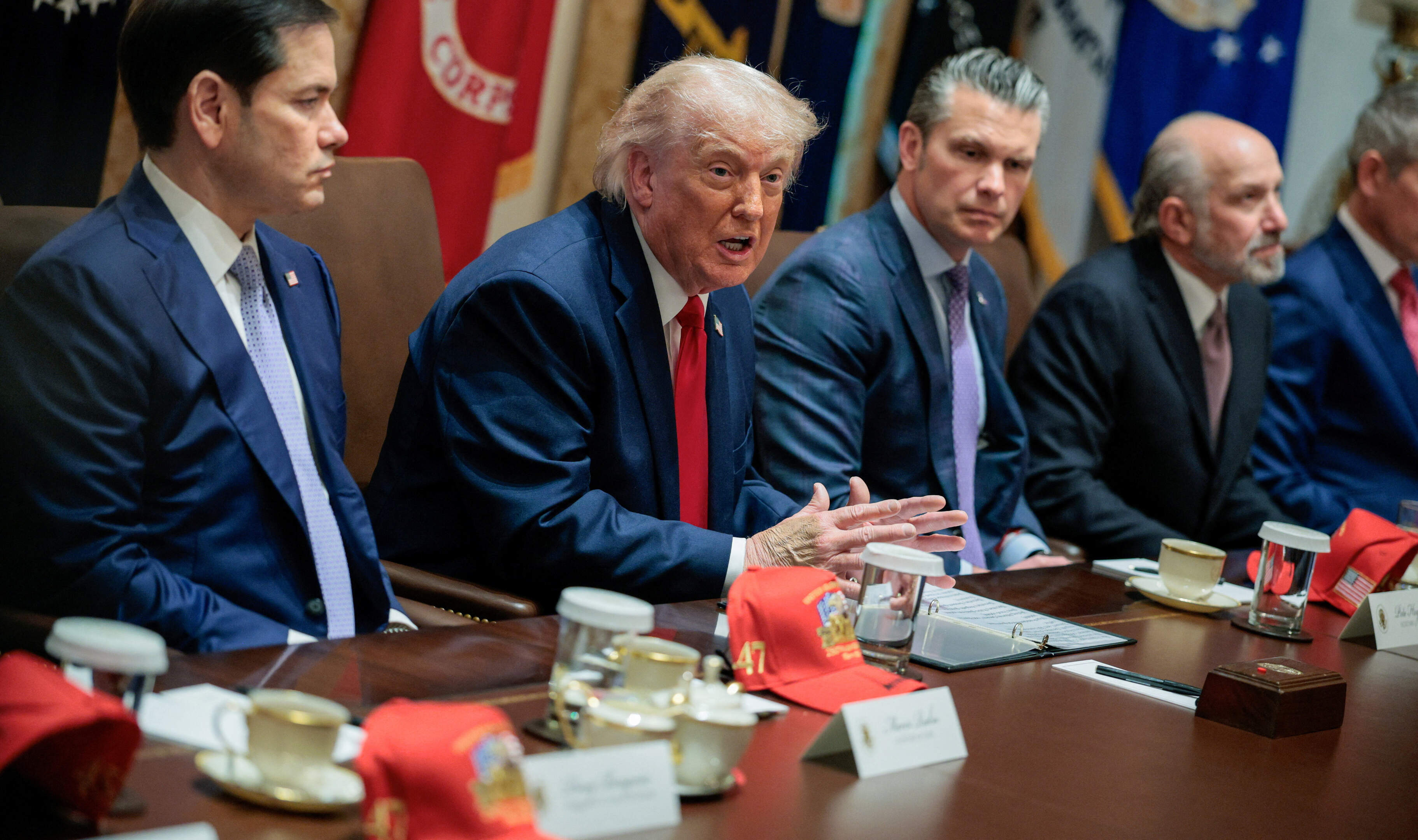 Iraanse en Amerikaanse onderhandelaars zouden deal hebben bereikt, maar “wachten op antwoord van Trump”