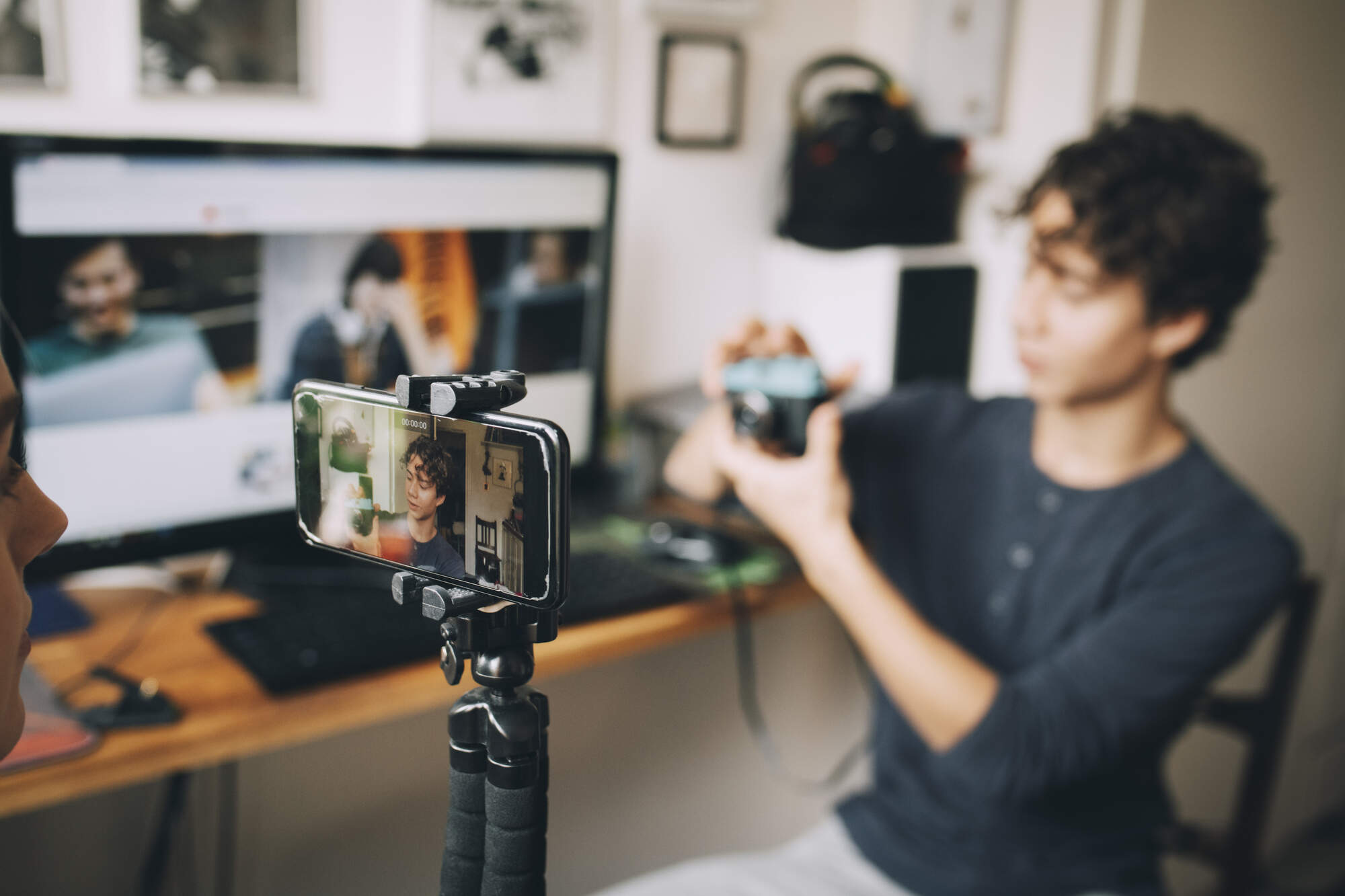 Influencers moeten dringend strenger gereguleerd worden, stellen sociale partners: “Gebrek aan eenduidige regels ondermijnt het vertrouwen van de consument”