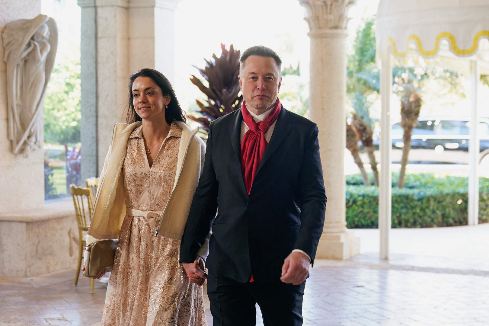 Proces van Musk tegen OpenAI draait plots om Shivon Zilis, bestuurder ...