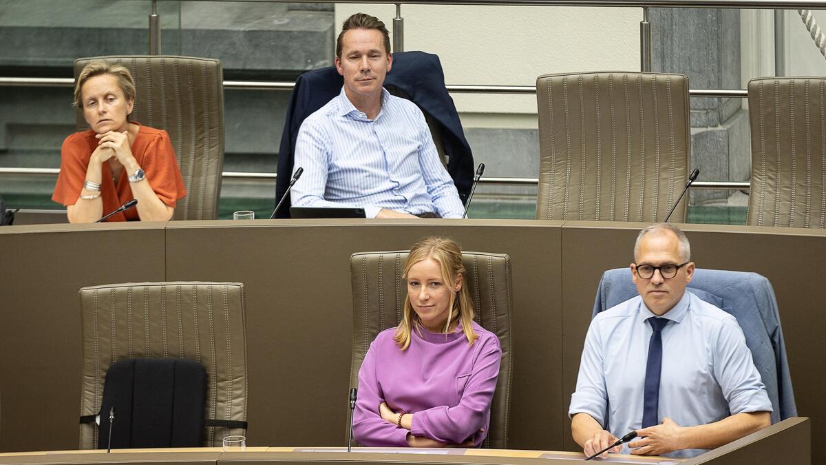 Vlaamse regering sluit zomerakkoord: voorlopig geen beroep tegen vonnis ...
