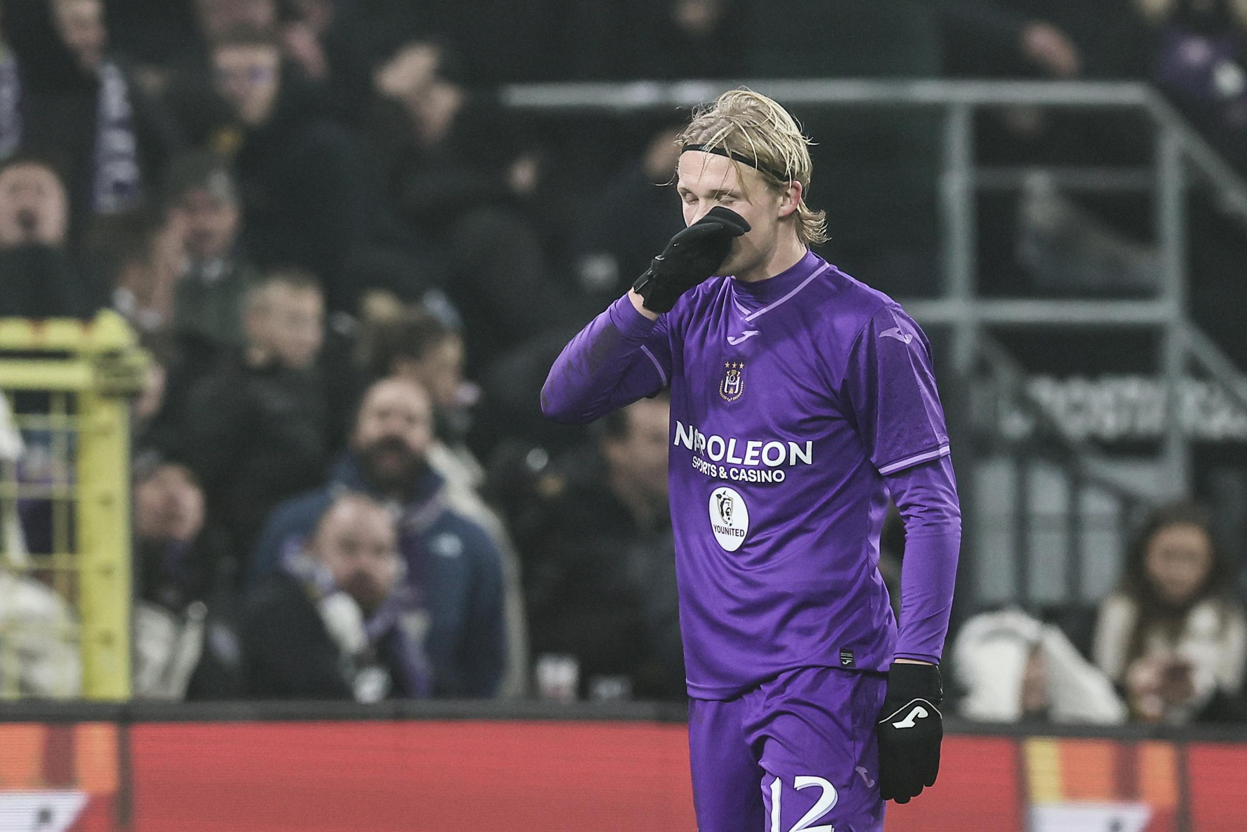 Anderlecht verslikt zich in ‘kleinere broertje’ Dender, en verliest in