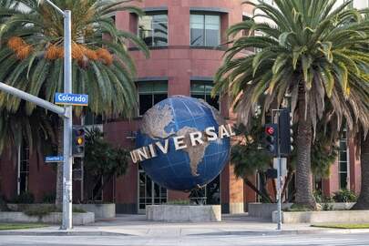 Het hoofdkwartier van Universal in Santa Monica, Californië.