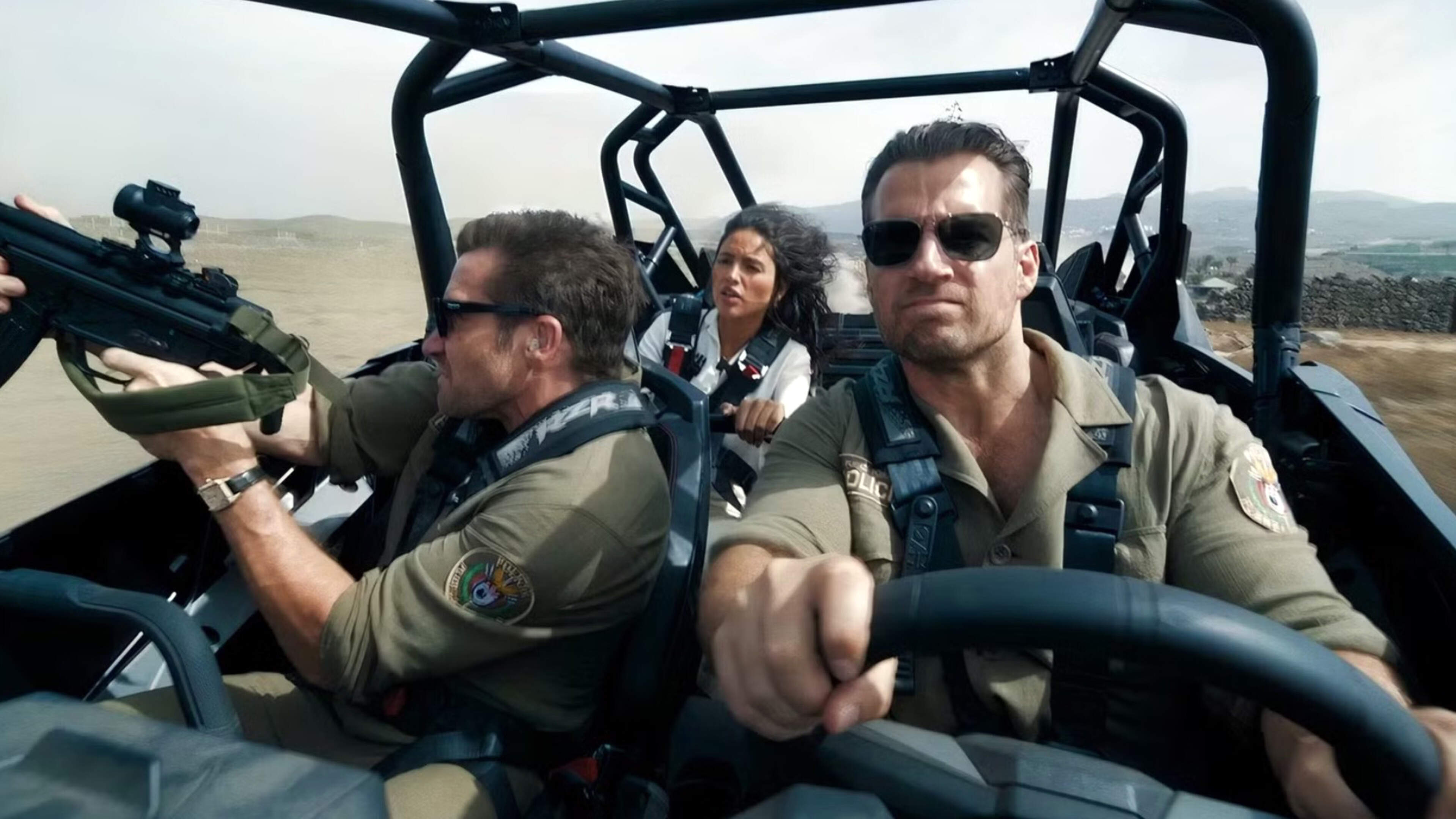 De nieuwste Guy Ritchie actiekomedie ‘In the grey’ is even grijs als de titel doet vrezen ★★☆☆☆