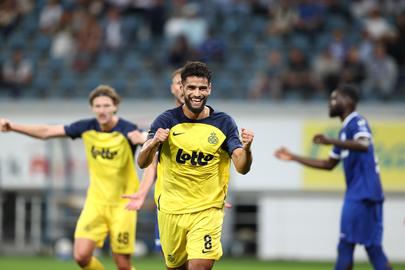 Na de 0-3 van Adem Zorgane leek de match in Gent afgelopen, toch kwam er nog wat spanning.