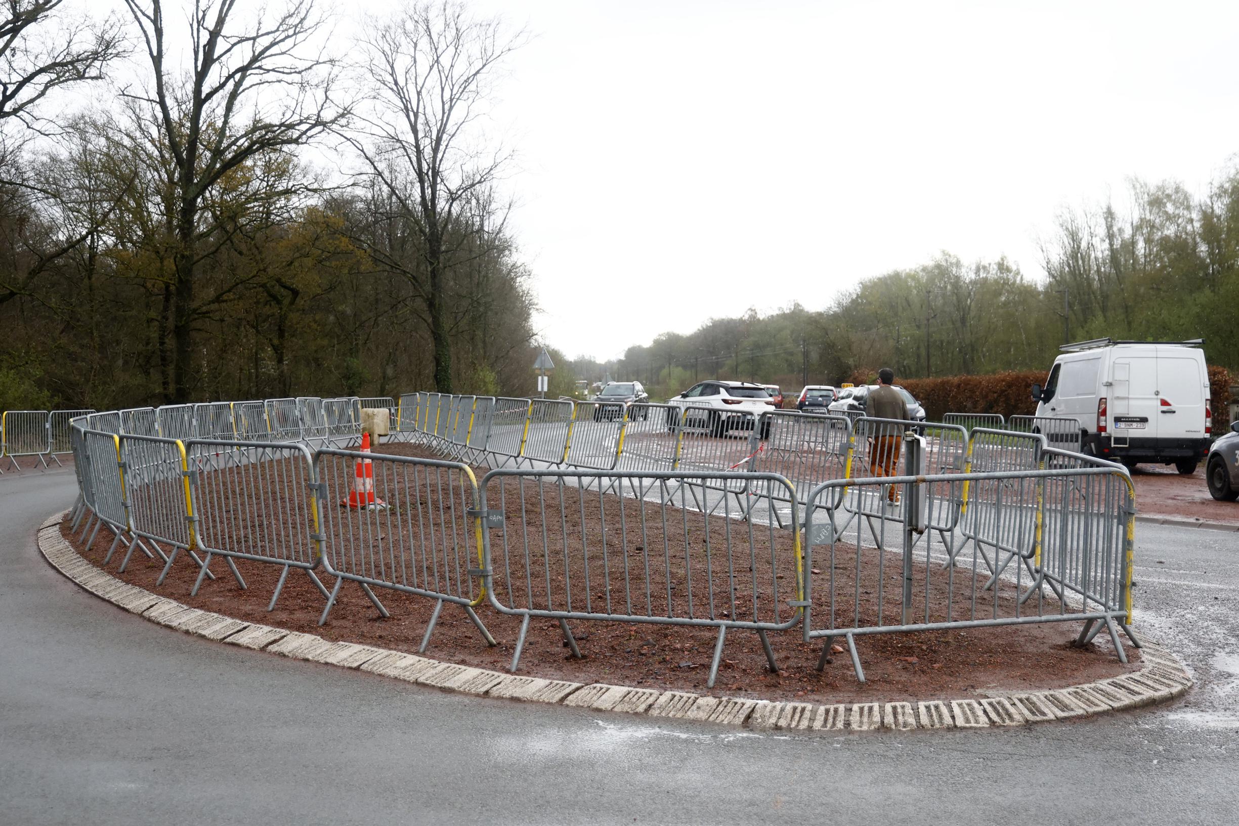 Chicane voor Bos van Wallers verdeelt de wielergeesten: “Wat is het