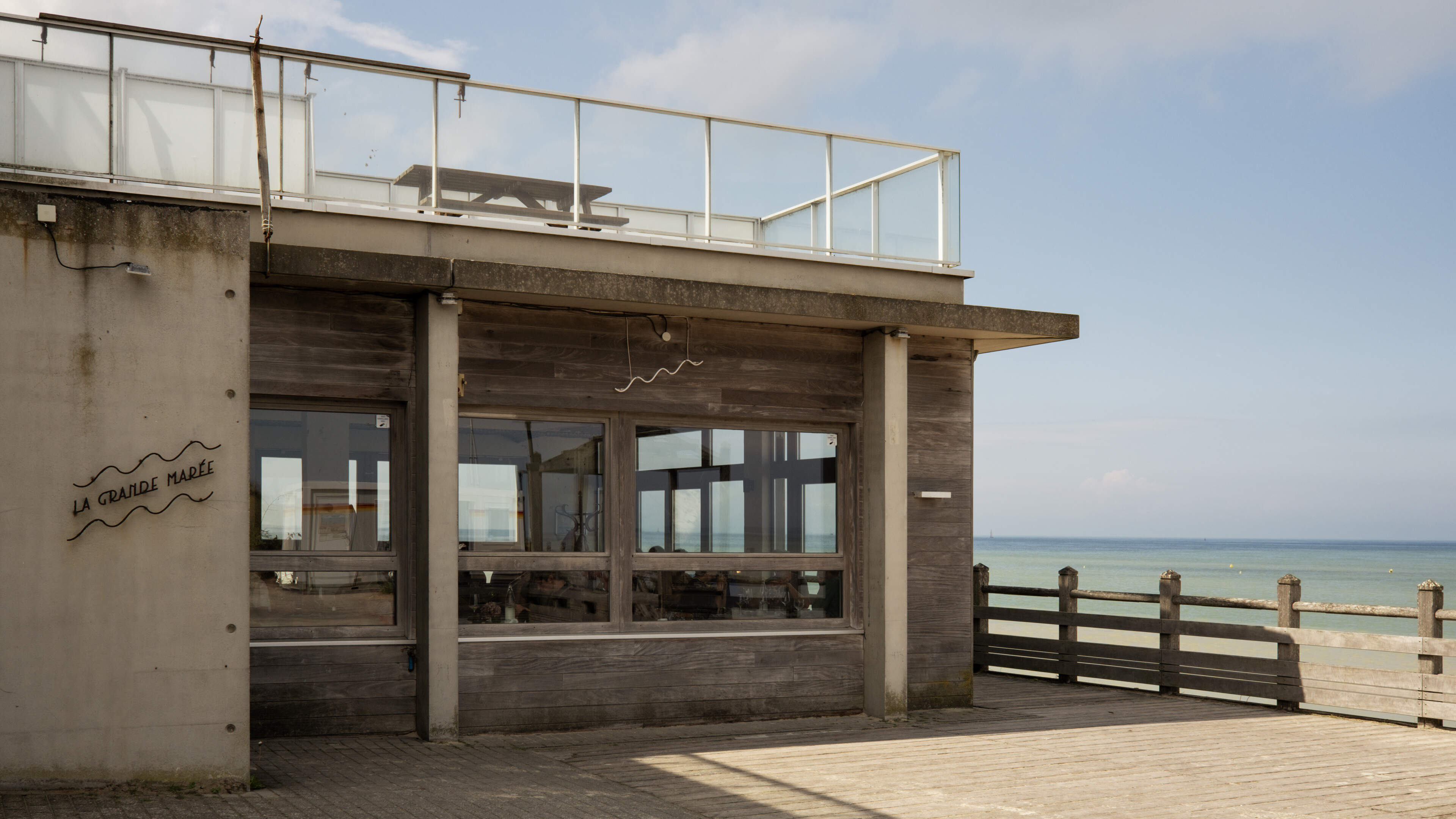 La Grande Marée in Zuidkote: het uitzicht (over de Noordzee) is beter dan de gerechten