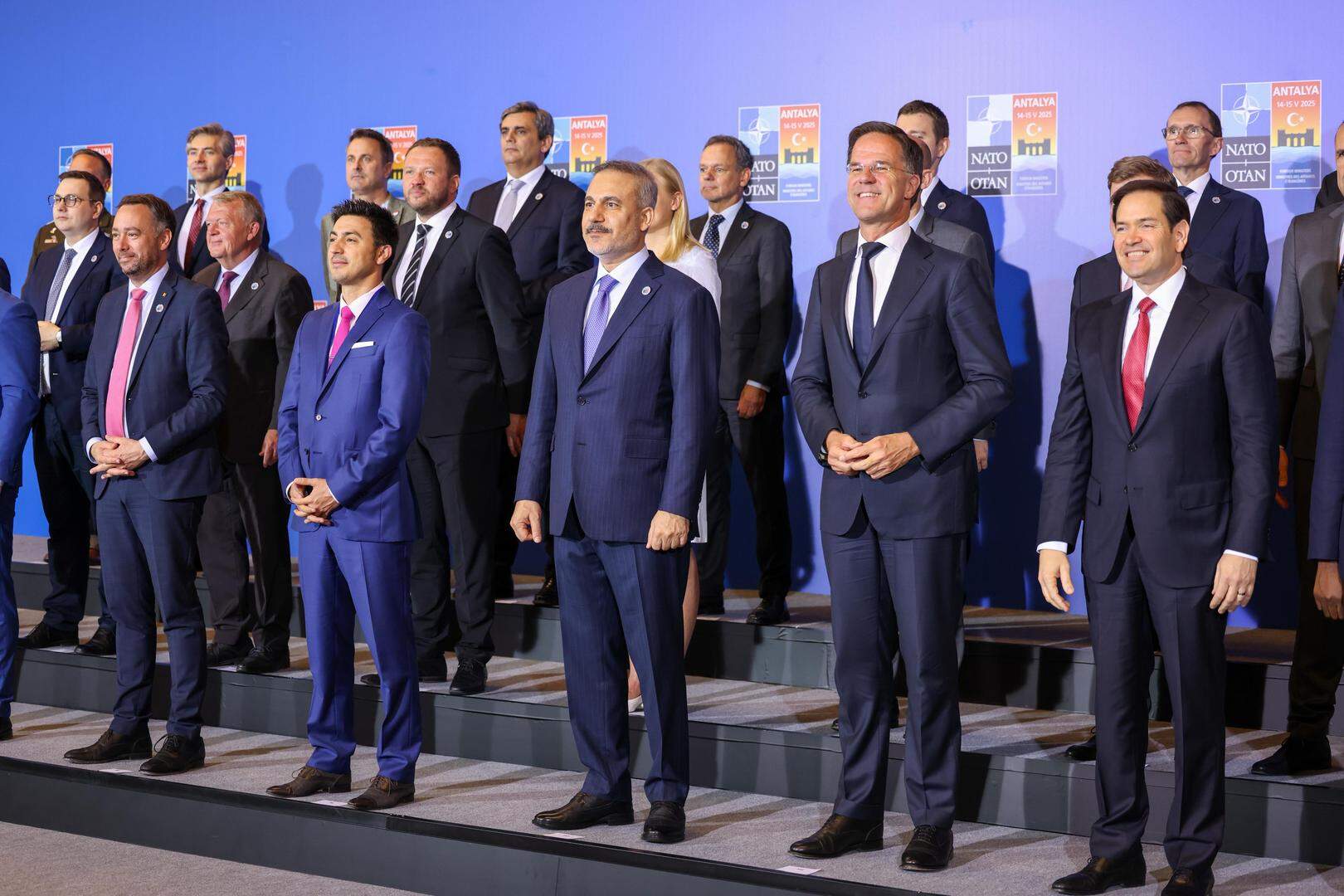 Minister van Buitenlandse Zaken Maxime Prévot (links vooraan) had niet zijn beste dag op 15 maart in Antalya.