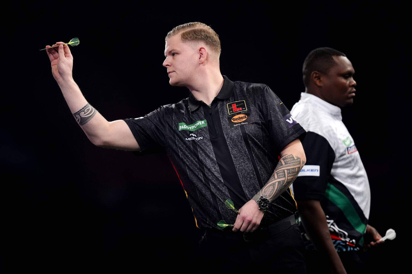 VIDEO. Mike De Decker haalt kwartfinales in Players Championship, Kim ...