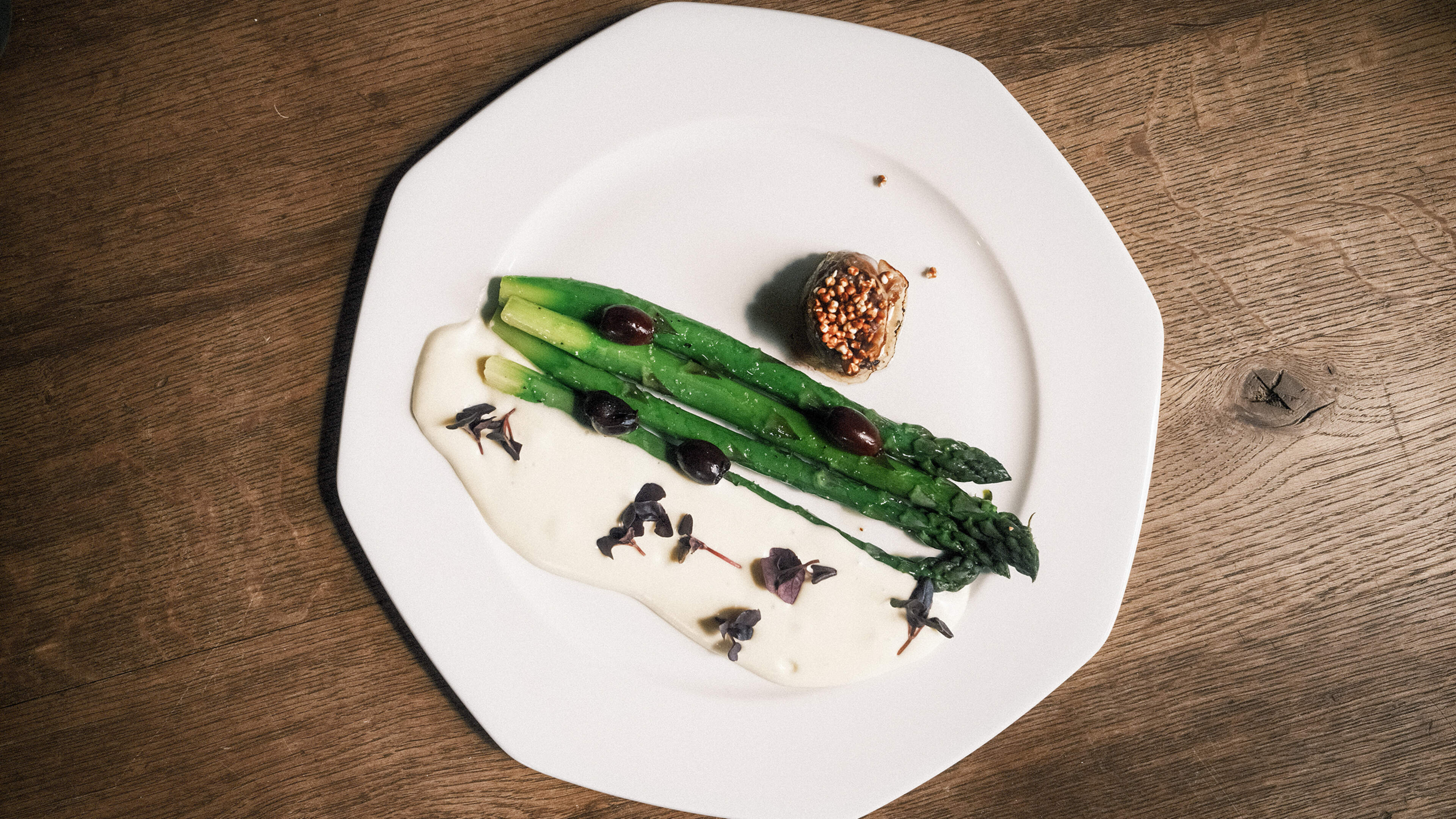 Restaurant Vorace: een joviale ontvangst met uitzicht op de heuvels van de Condroz ⦿⦿⦿⦿