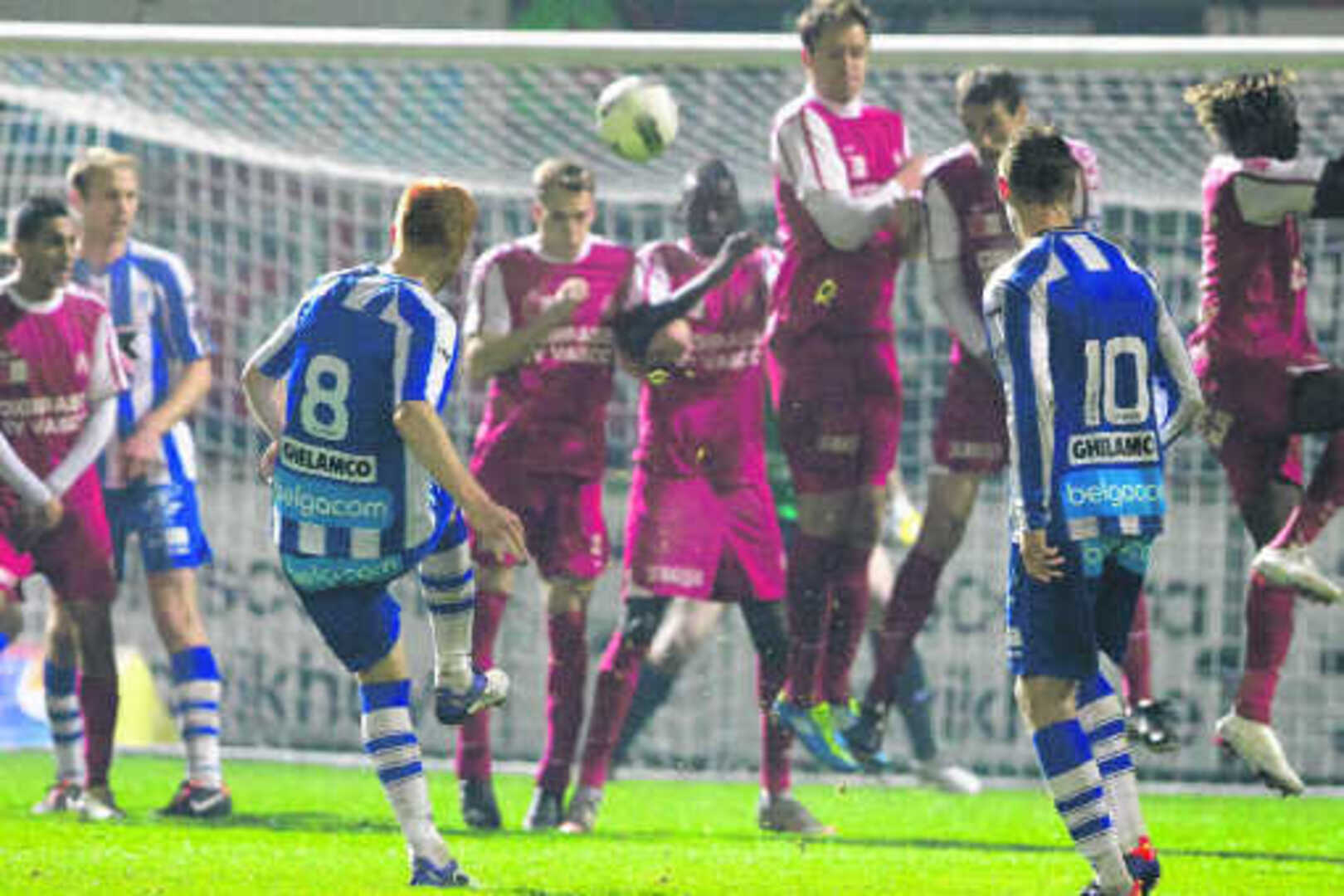 AA Gent blijft vlot scoren | De Standaard