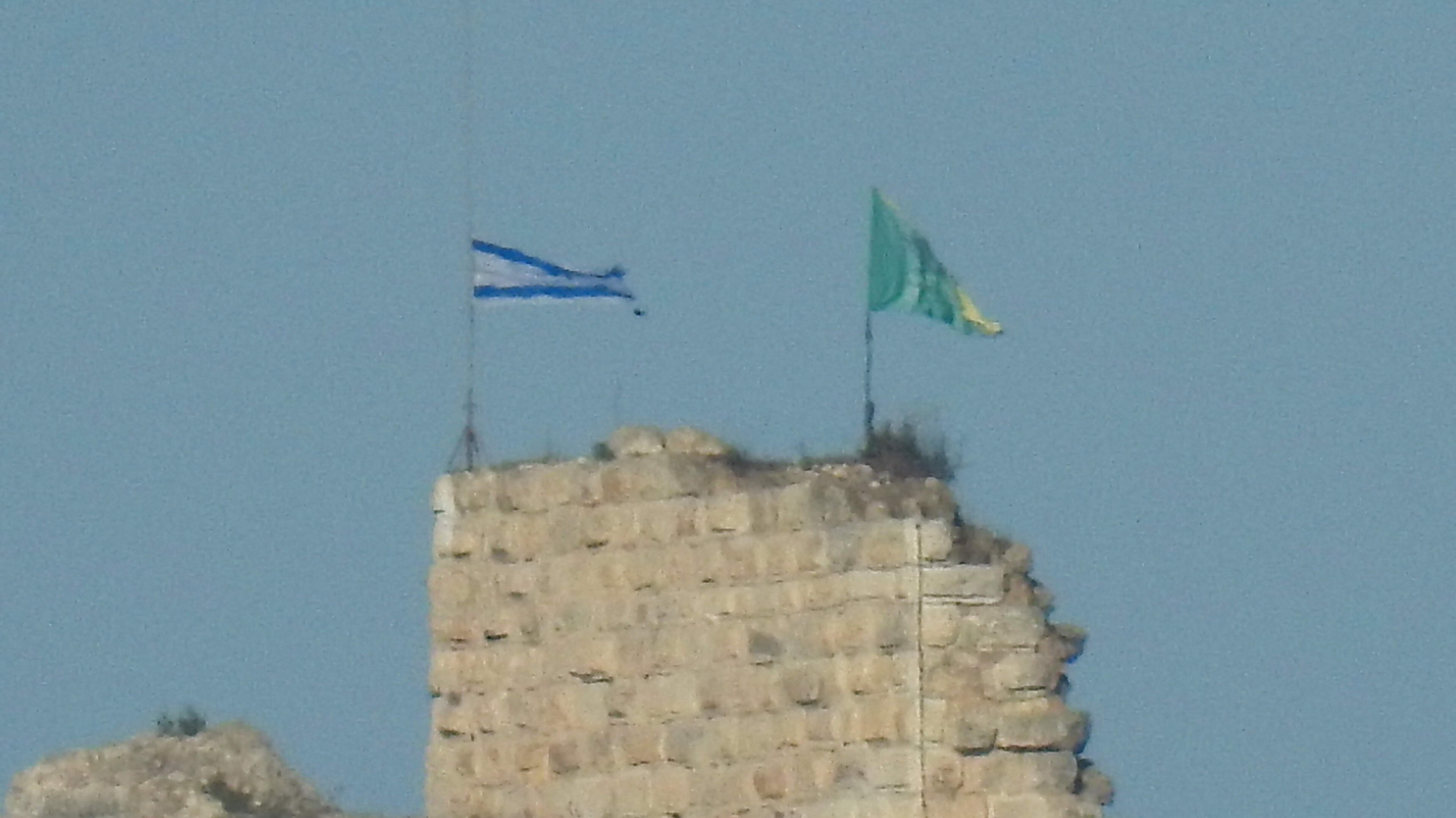 Israël zet opmars in Libanon verder en bezet strategische burcht