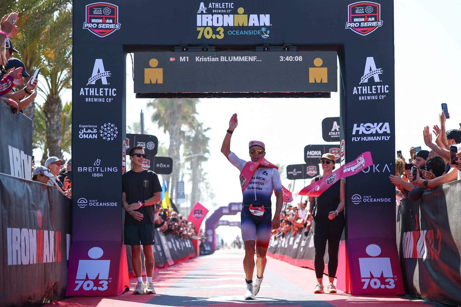 Marten Van Riel verbreekt wereldrecord Ironman, maar staat helaas niet ...