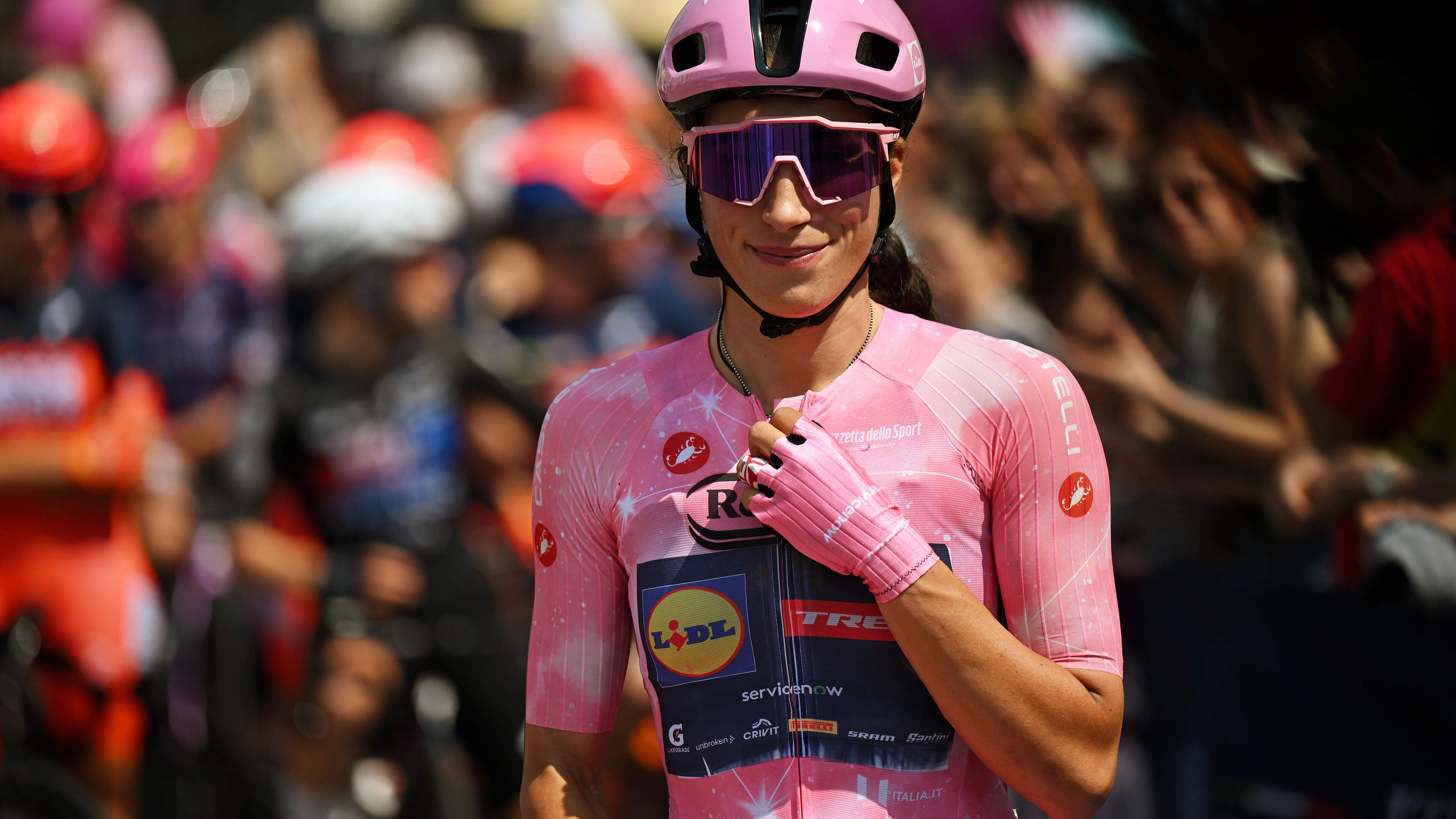Roze trui Elisa Balsamo sprint naar drie op drie in Giro voor vrouwen