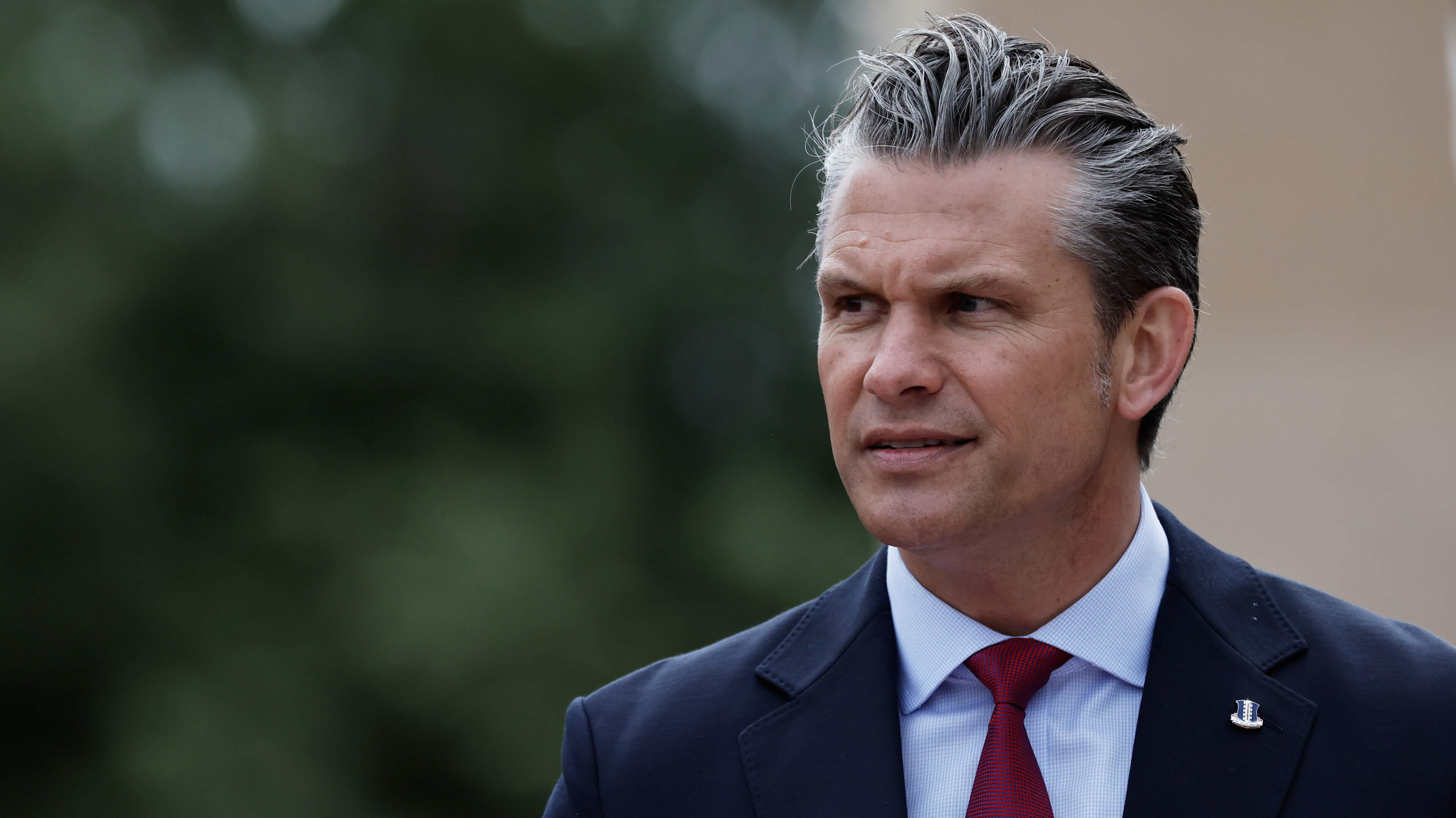 Hegseth nam zes van zijn kinderen mee op officiële trip naar Franrijk
