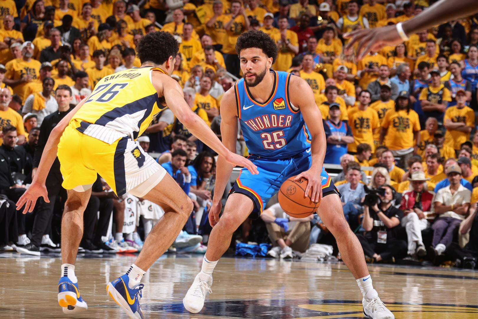 Ajay Mitchell veroverde met OKC de NBA-titel. Hij is de tweede Belg ooit die daarin slaagt.