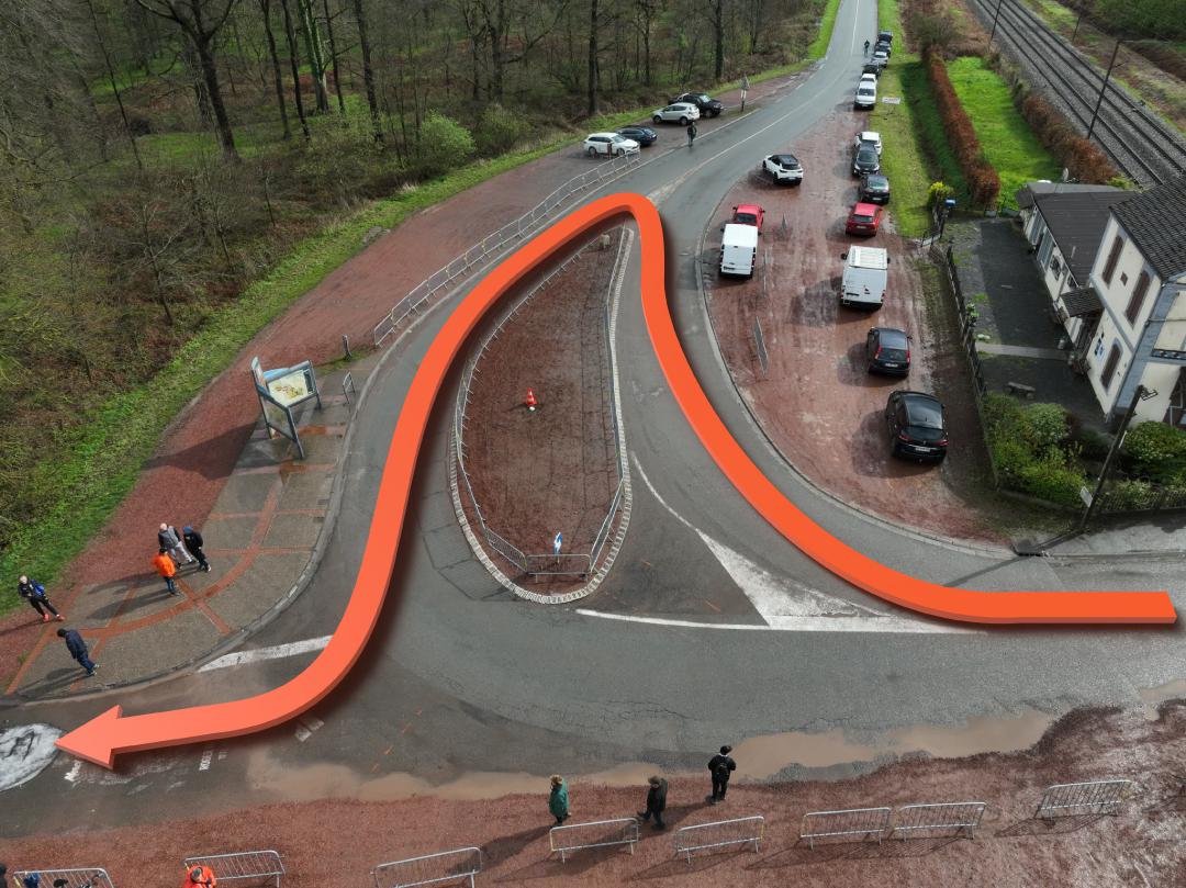 Chicane voor Bos van Wallers verdeelt de wielergeesten: “Wat is het