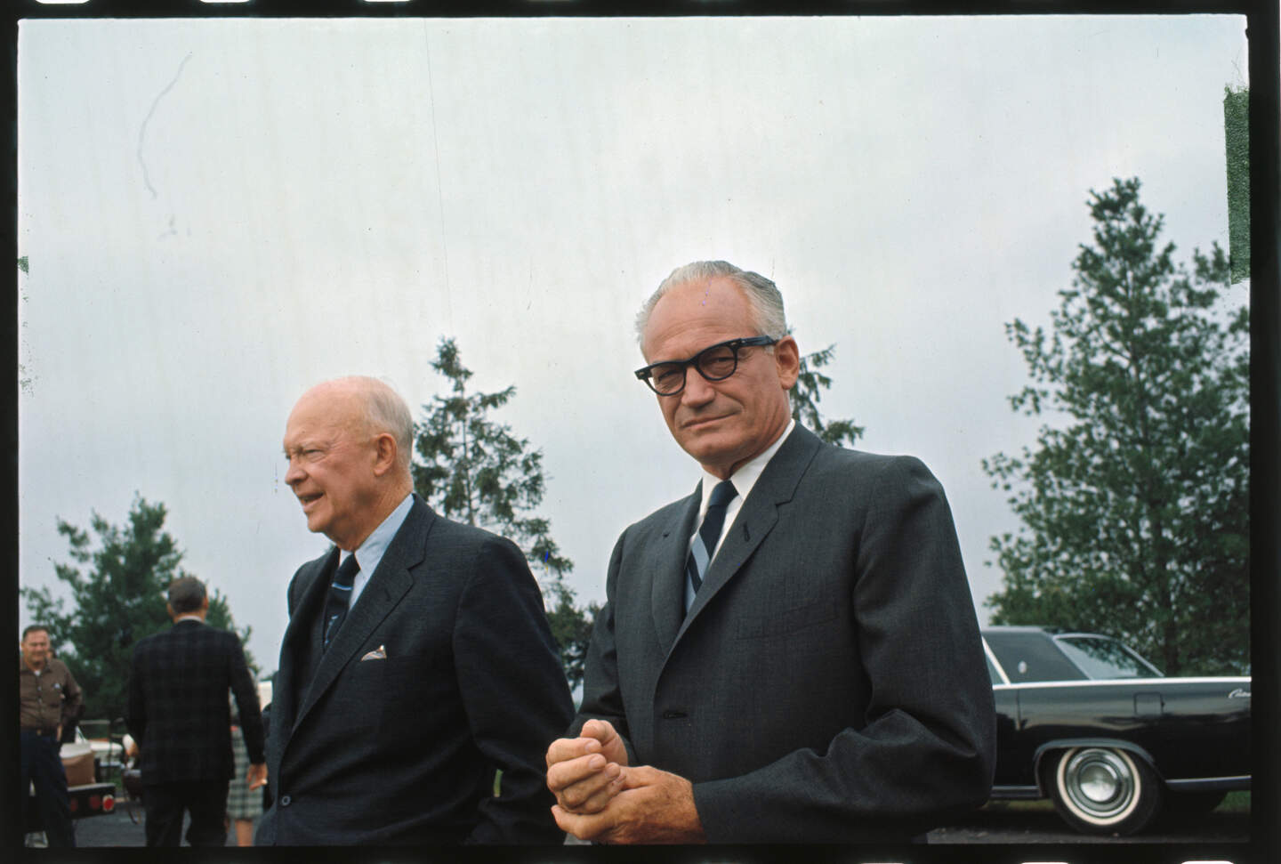President Eisenhower en senator Barry Goldwater, 1964.