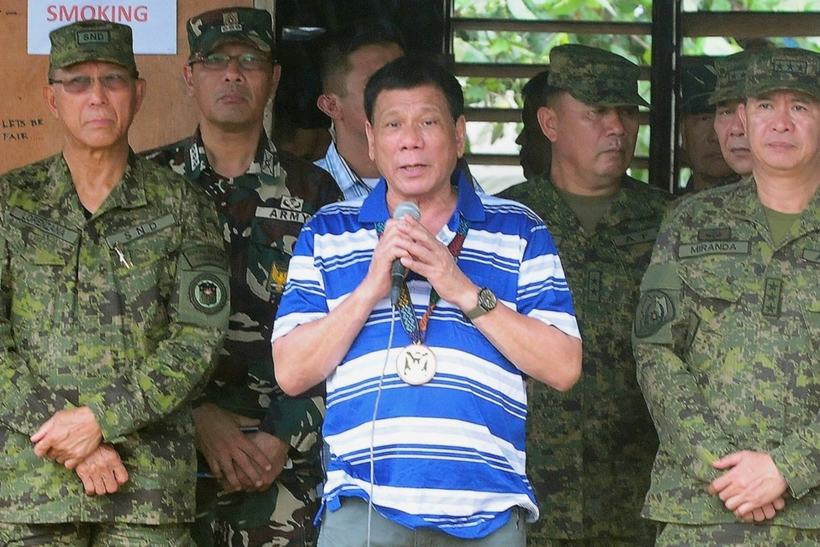 Trump nodigt Duterte uit voor bezoek aan Witte Huis | De Standaard