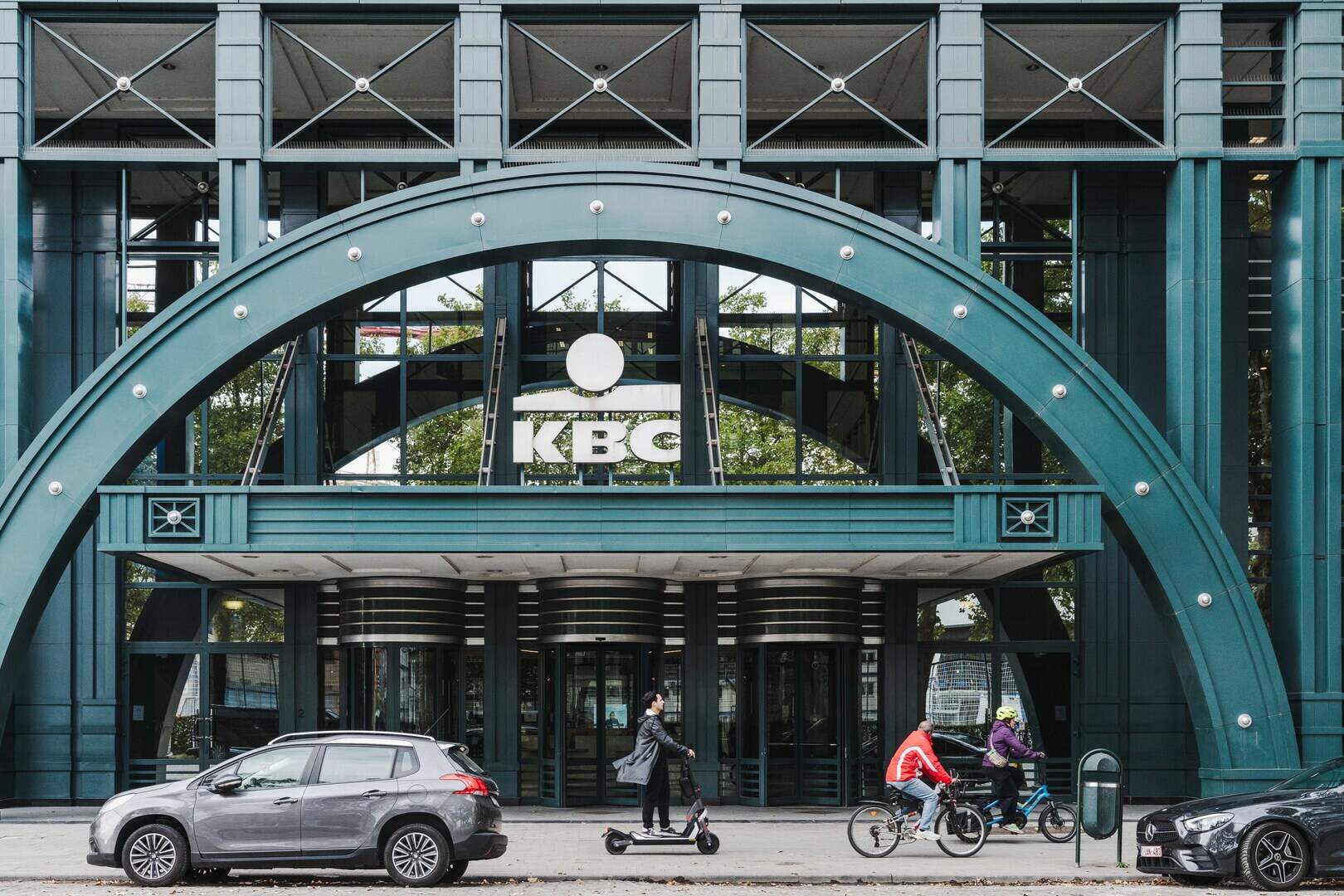 KBC biedt rechtstreekse cryptobeleggingen aan | Nieuwsblad