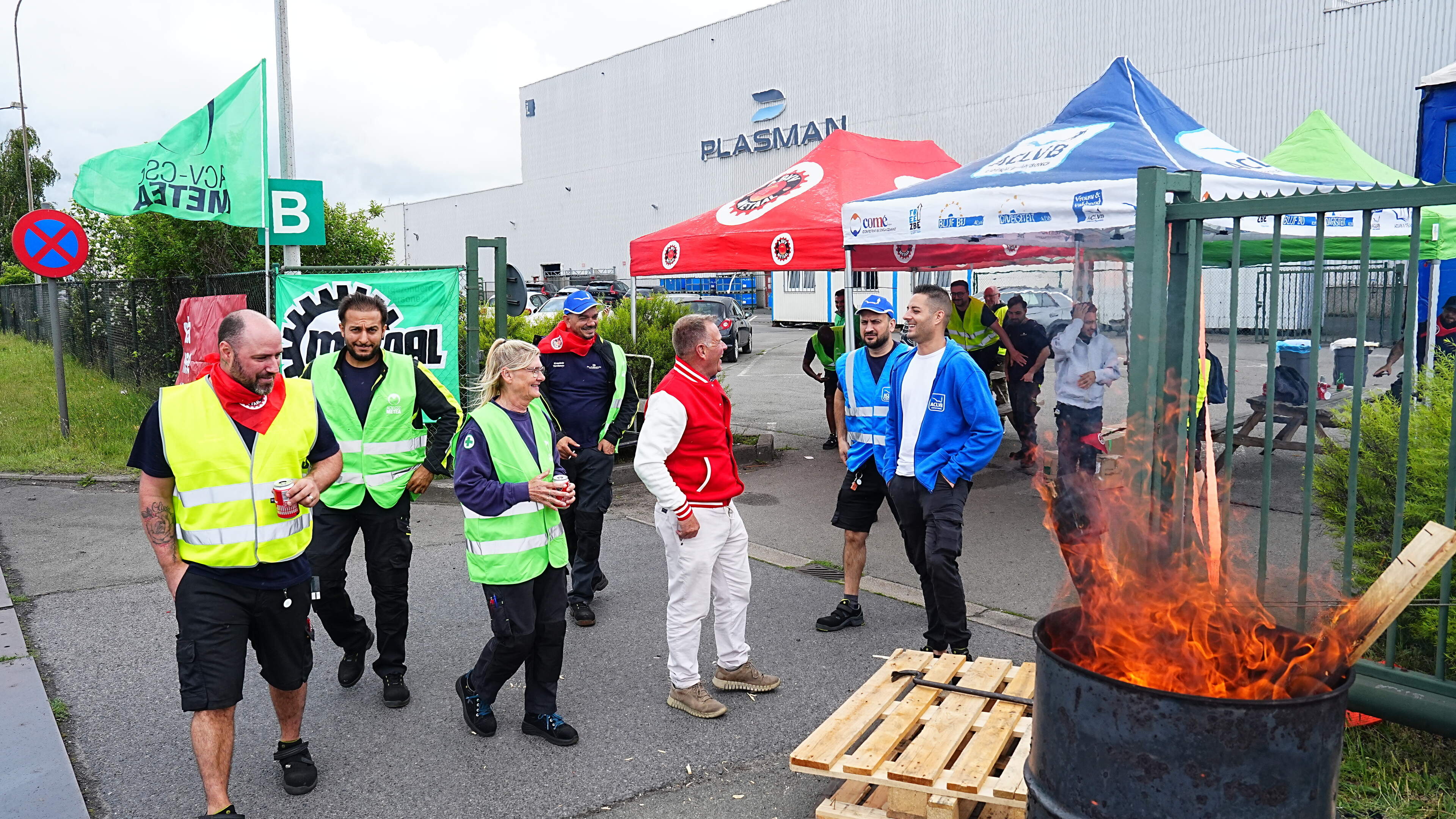 Productieproces bij Volvo onderbroken door staking bij toeleverancier Plasman