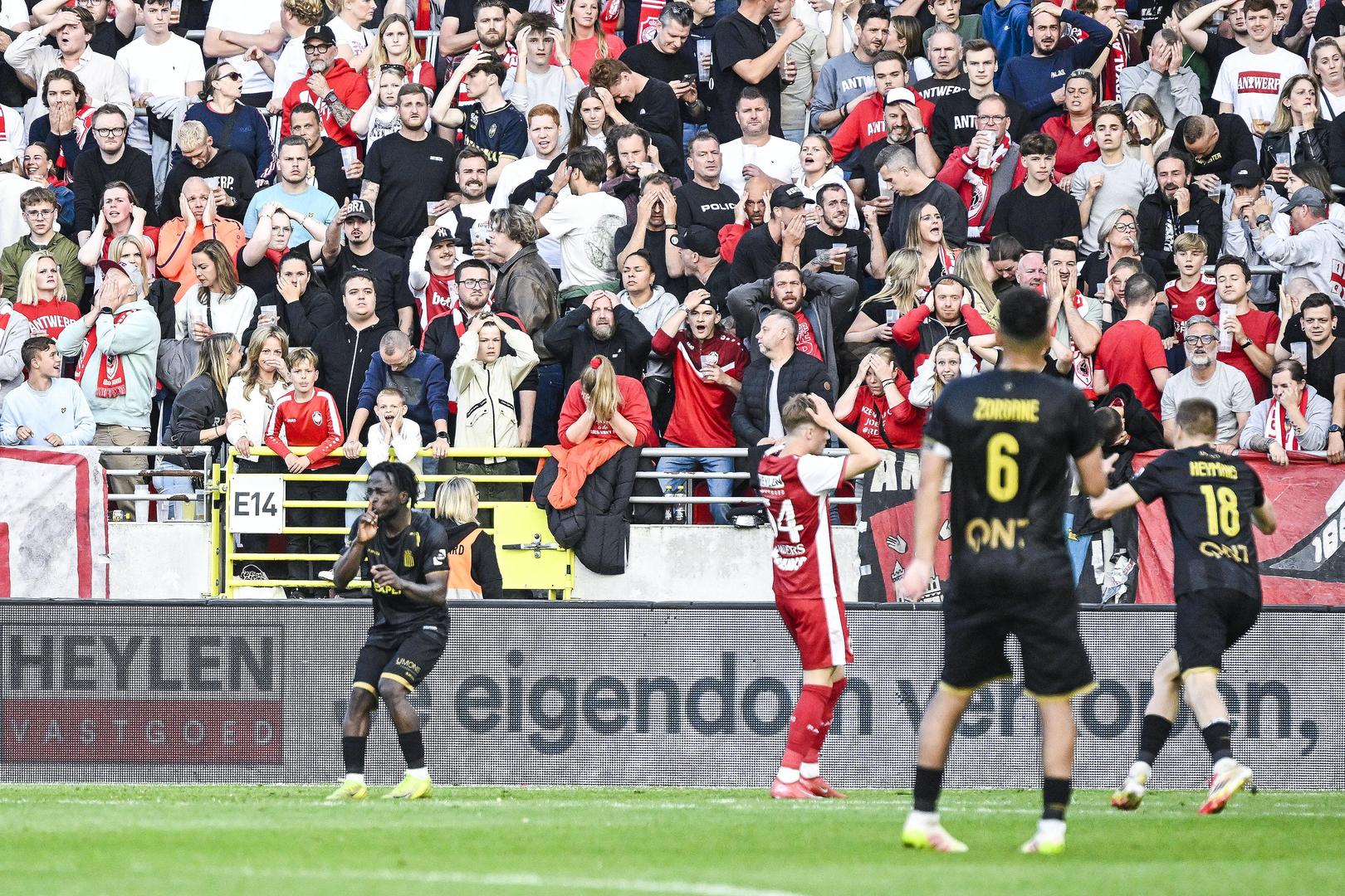 Jupiler Pro League - Europe Play-Off barrage 
Royal Antwerp FC vs Sporting Charleroi



Parfait Guiagon viert de openingstreffer.