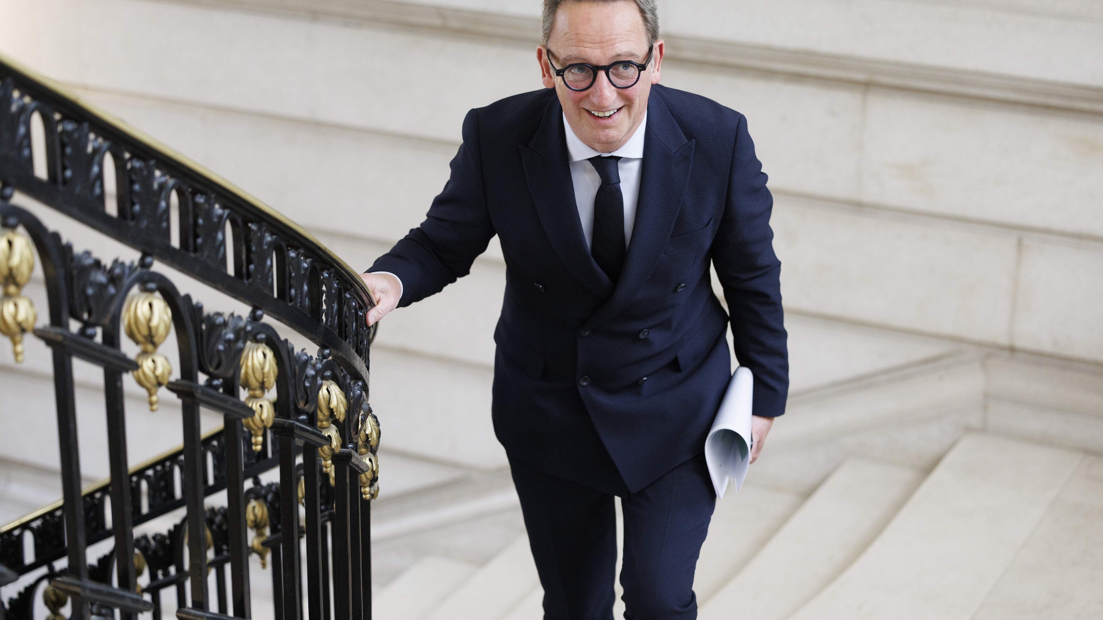 Besparen? Brussels minister-president heeft nog altijd grote