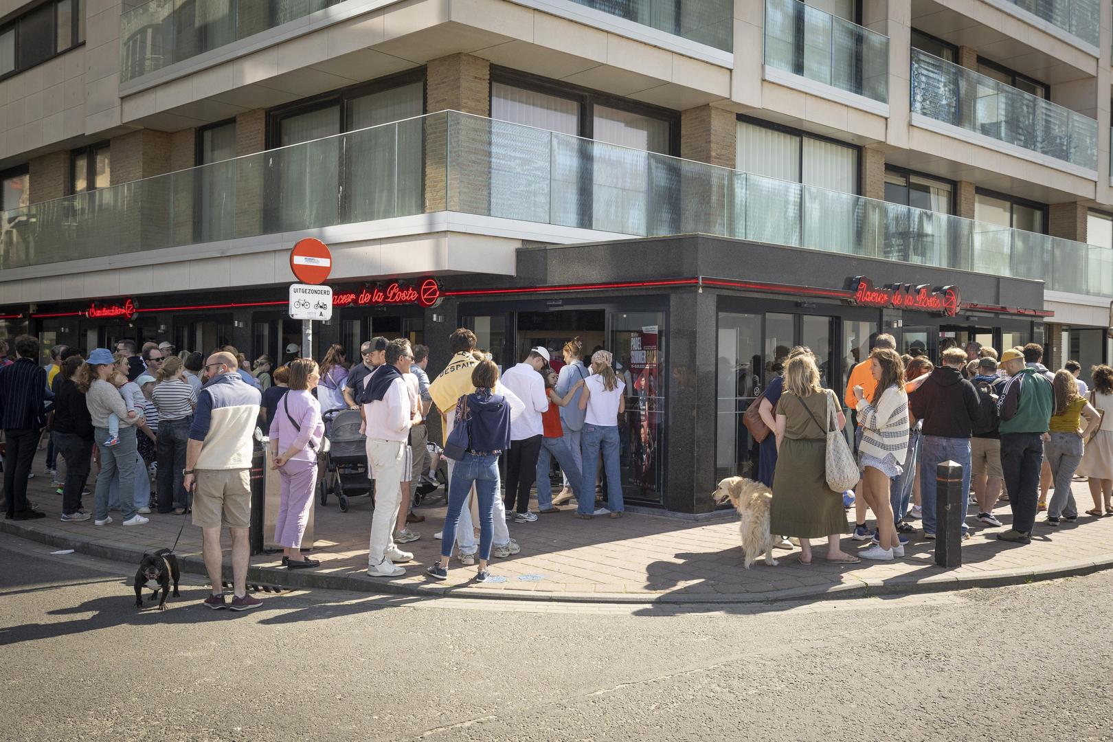 IJssalon De La Poste in Knokke.