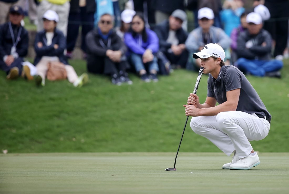 Golfer Thomas Detry start seizoen met tiende plaats op Hong Kong Open ...