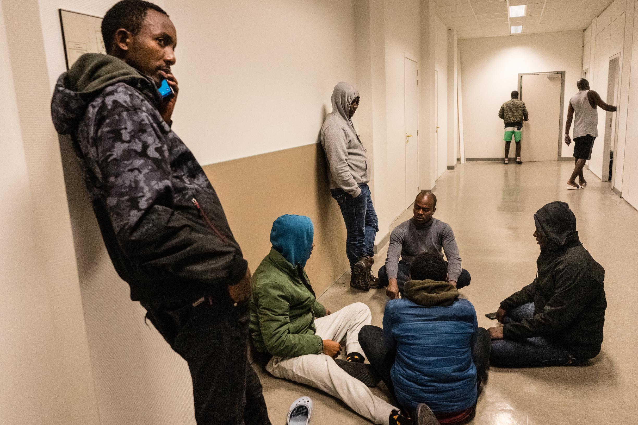 Migratie tegenhouden lukt niet, laten we dus ophouden het te proberen ...